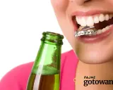 Jak otworzyć piwo bez otwieracza? Sprawdzone lifehacki!